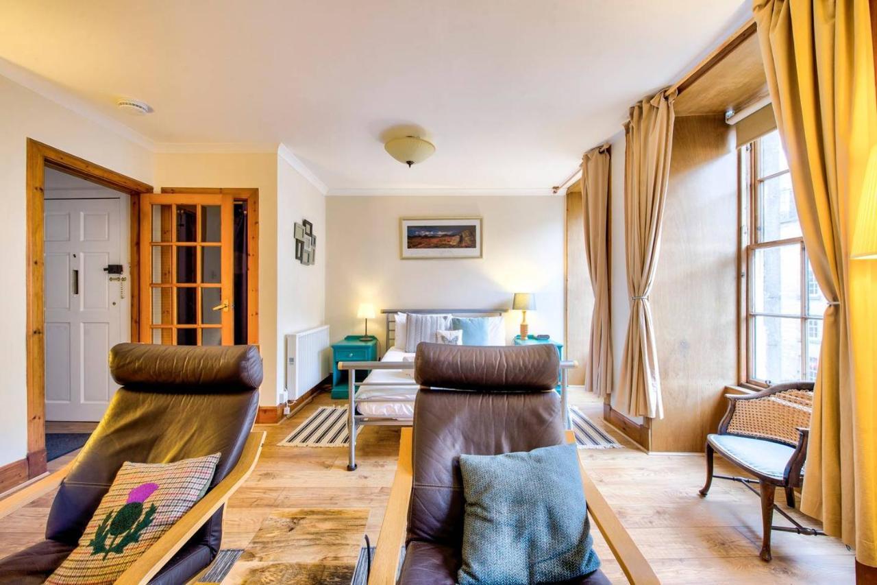 Joivy Royal Mile Apartment In Prime Location Edinburgh Room photo