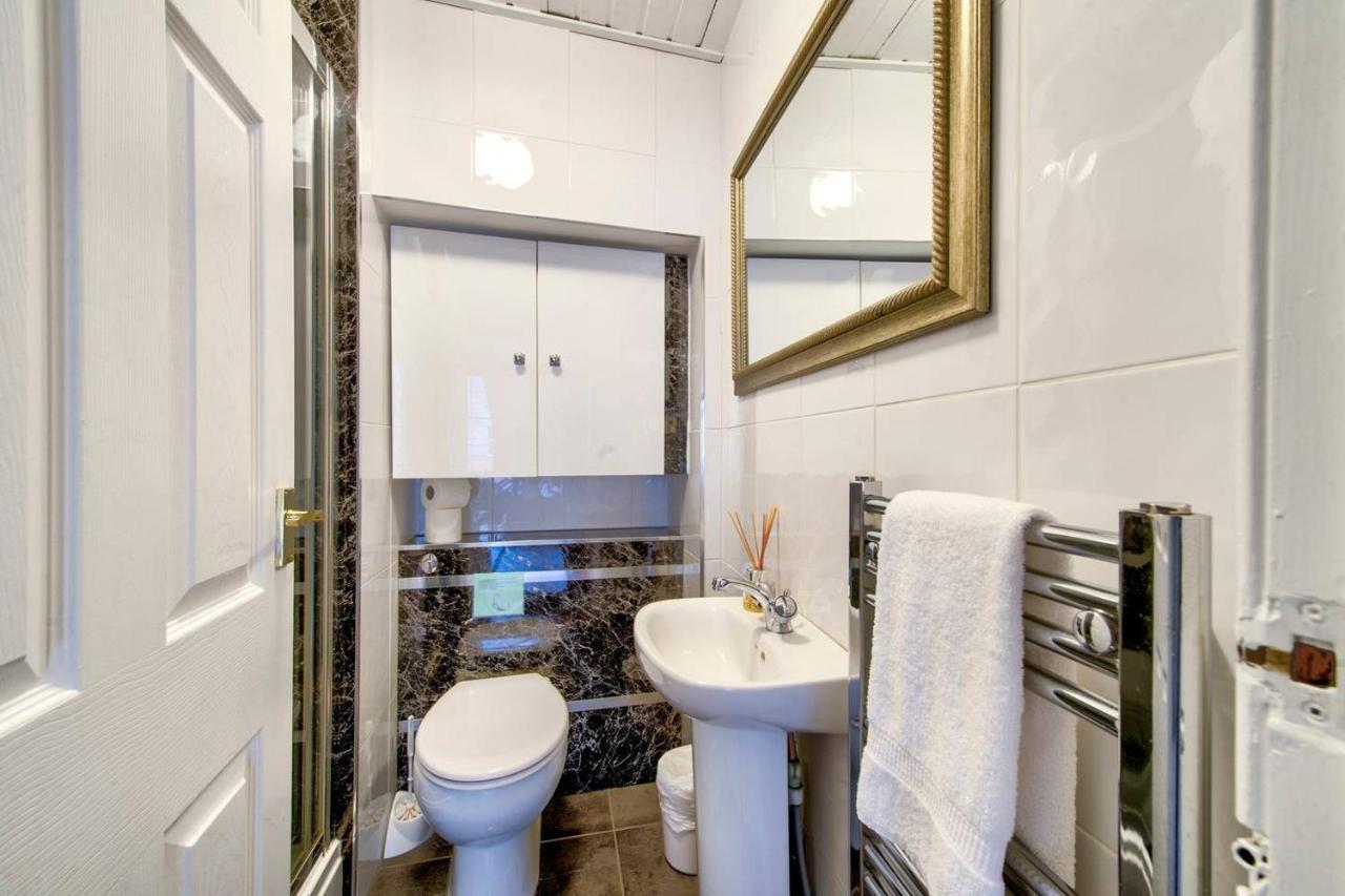 Joivy Royal Mile Apartment In Prime Location Edinburgh Exterior photo